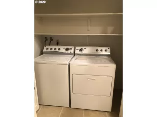 Photo #4: 20674811 Listing