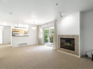 Photo #2: 20675465 Listing