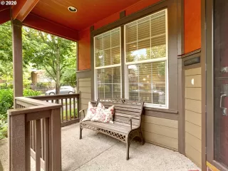 Photo #4: 20676345 Listing