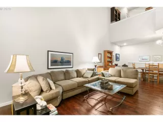 Photo #3: 20676474 Listing 