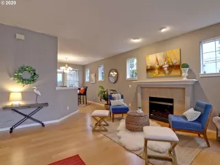 Photo #2: 20677938 Listing 