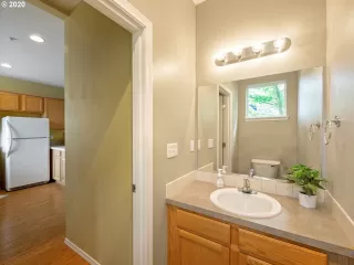 Photo #1: 20678685 Listing