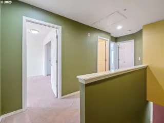 Photo #6: 20678685 Listing