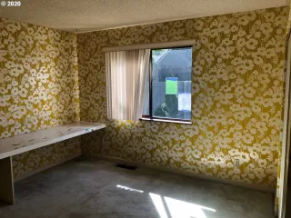 Photo #6: 20678902 Listing