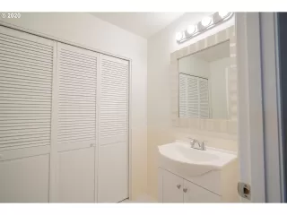 Photo #1: 20680312 Listing