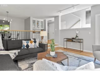 Photo #1: 20680690 Listing 