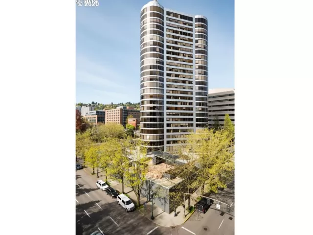 MLS: 20683007 Condo For Sale