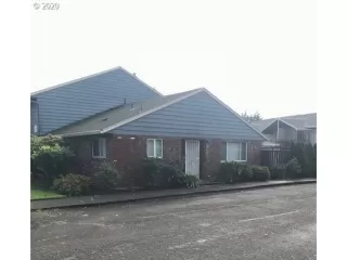 Photo #1: 20685465 Listing