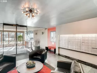 Photo #1: 20686236 Listing 