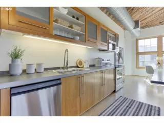 Photo #3: 20686268 Listing 