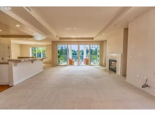 Photo #2: 20686400 Listing