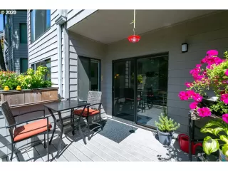 Photo #3: 20686587 Listing