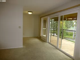 Photo #3: 20686595 Listing
