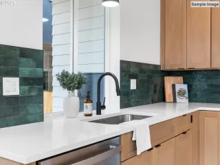 Photo #2: 206874551 Listing