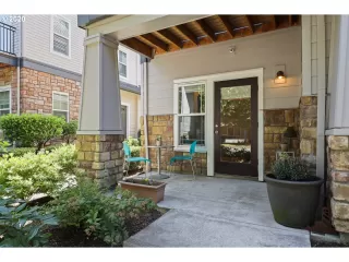 Photo #3: 20687621 Listing