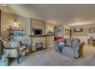 Photo #4: 20688988 Listing