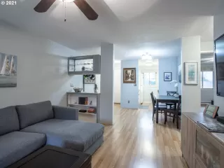 Photo #4: 20689219 Listing 