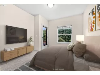 Photo #1: 206914239 Listing