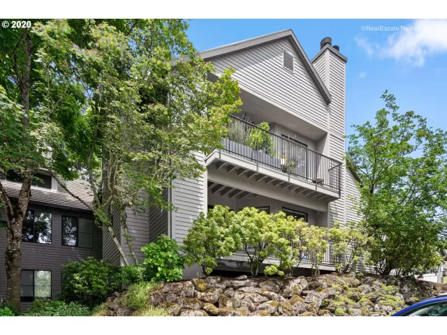 MLS: 20692243 Condo For Sale