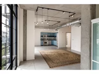 Photo #1: 20692890 Listing 