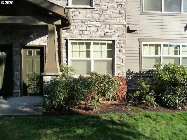 MLS: 20693087 Condo For Sale