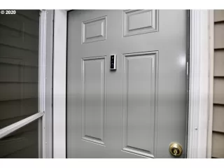 Photo #3: 20695867 Listing