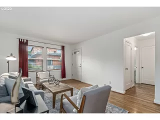 Photo #3: 20696205 Listing 