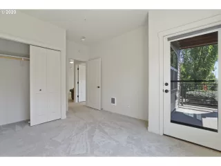 Photo #4: 20696613 Listing 