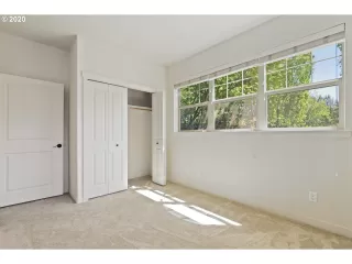 Photo #6: 20696613 Listing 