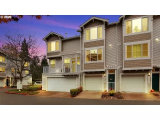 Photo #1: 20698816 Listing