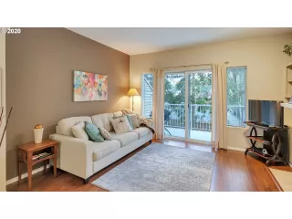 Photo #3: 20698816 Listing