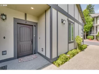 Photo #2: 20699892 Listing 