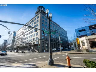 Photo #2: 207055289 Listing 