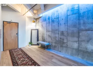 Photo #5: 207055289 Listing 