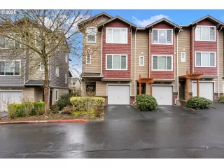 More Details about MLS # 208368938 : 342 NE EDGEWAY DR