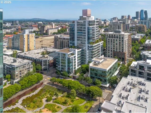 MLS: 208375362 Condo For Sale