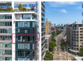 Photo #1: 208375362 Listing