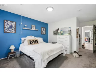 Photo #6: 208564879 Listing 