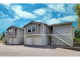 Photo #1: 208843045 Listing