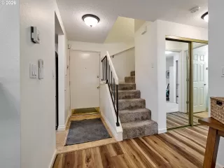 Photo #2: 209373247 Listing 
