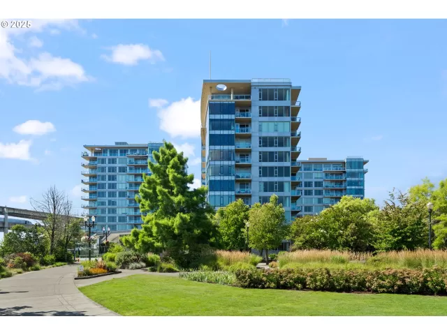 MLS: 209948672 Condo For Sale