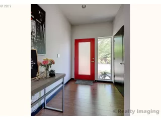 Photo #4: 21002477 Listing 