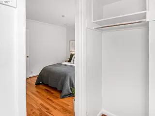 Photo #3: 21002713 Listing 