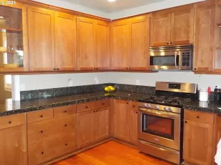 Photo #4: 21003732 Listing 