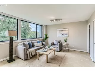 Photo #1: 21005829 Listing