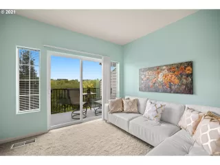 Photo #5: 21006368 Listing 