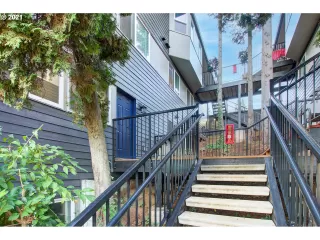 Photo #2: 21006922 Listing