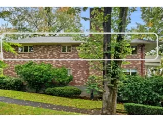 Photo #2: 21007579 Listing