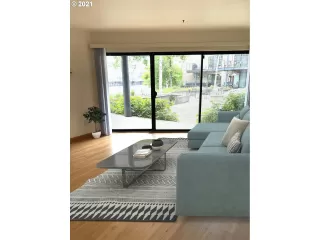 Photo #4: 21008584 Listing 