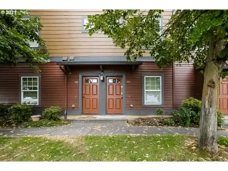 Photo #6: 21010109 Listing 